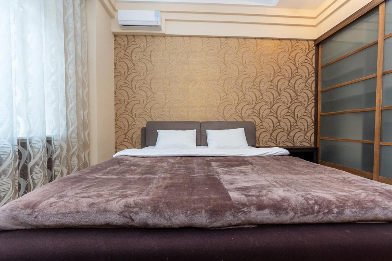 Apartments on Besarabka Kiev Bagian luar foto