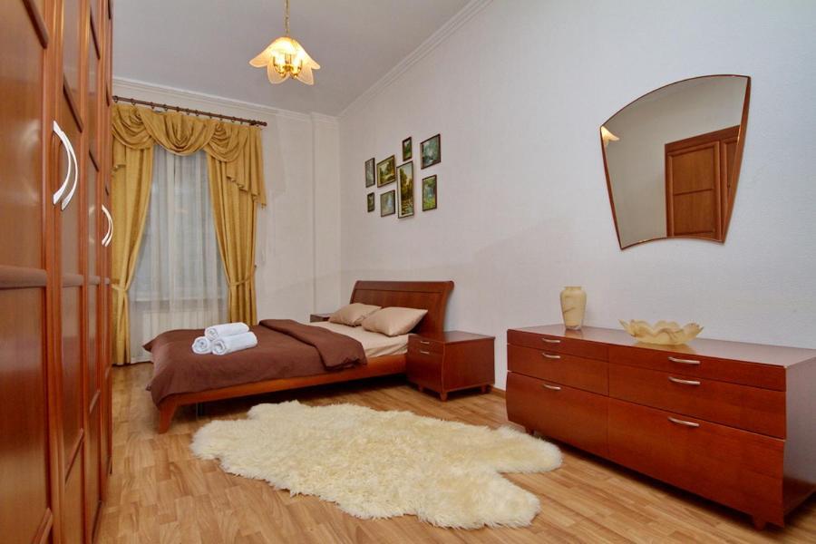 Apartments on Besarabka Kiev Bagian luar foto