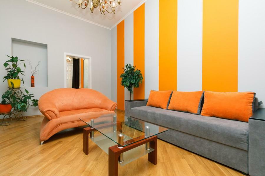 Apartments on Besarabka Kiev Bagian luar foto
